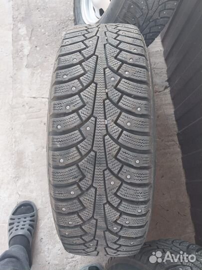 Triangle TR757 215/65 R16