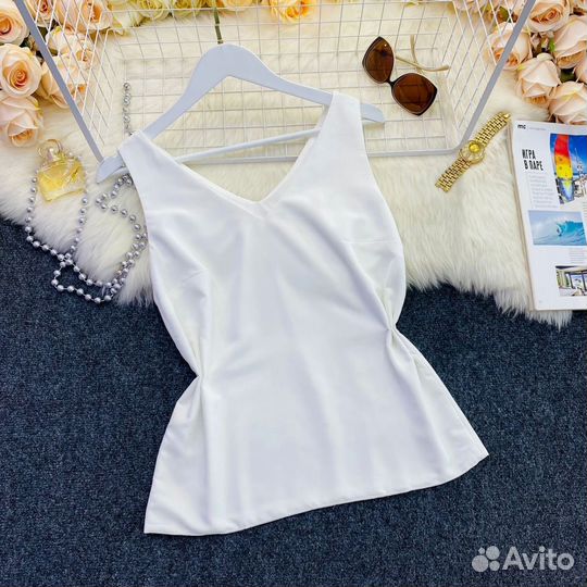 Майка белая женская