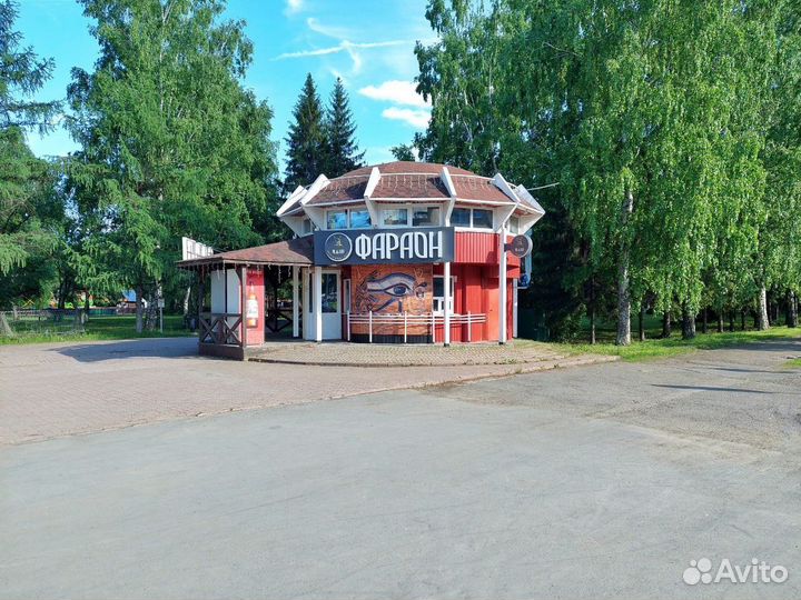 Продам кафе в центре города