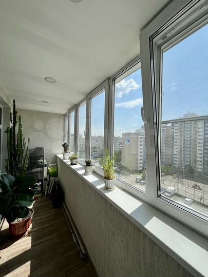 2-к. квартира, 63 м², 8/16 эт.