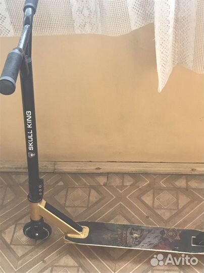 Трюковой самокат