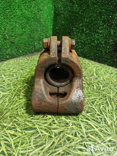 Кронштейн стабилизатора Renault Premium 2004