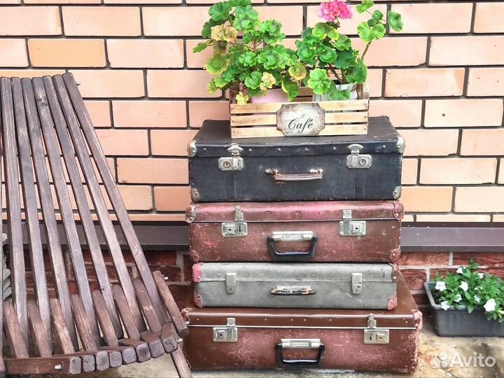 Чемоданы времен СССР