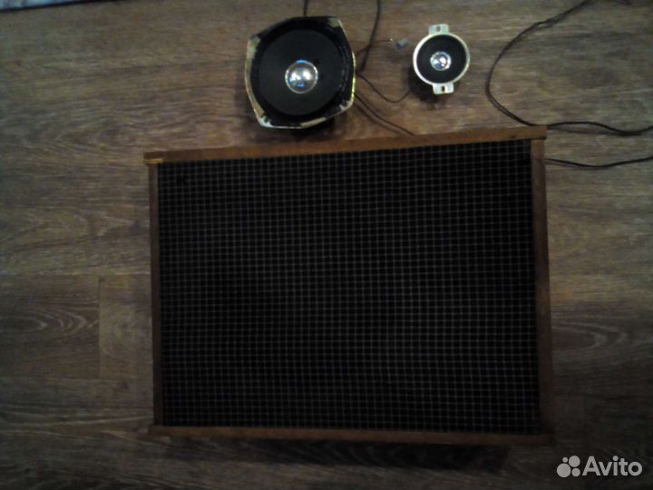 Музыкальные колонки