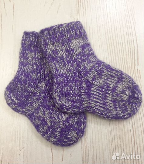 Детские вязаные носочки