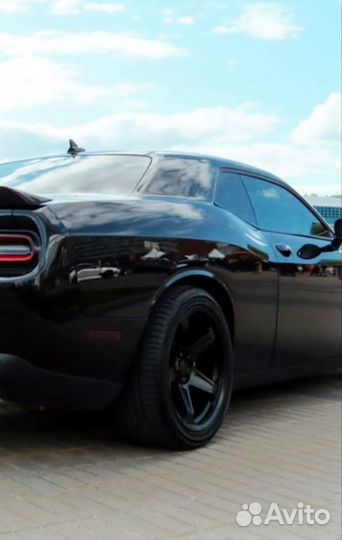 Кованые диски Dodge Challenger