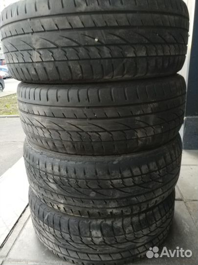 Continental CrossContact UHP E 225/55 R18 98V