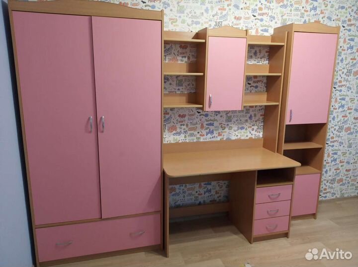Набор детской мебели