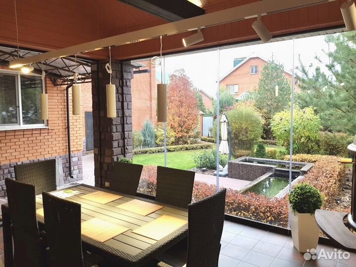 Безрамные остекление веранд террас беседок