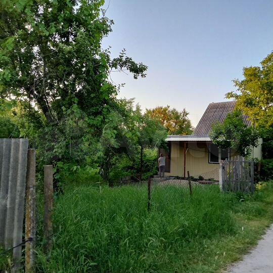 Дача 15 м² на участке 5 сот.