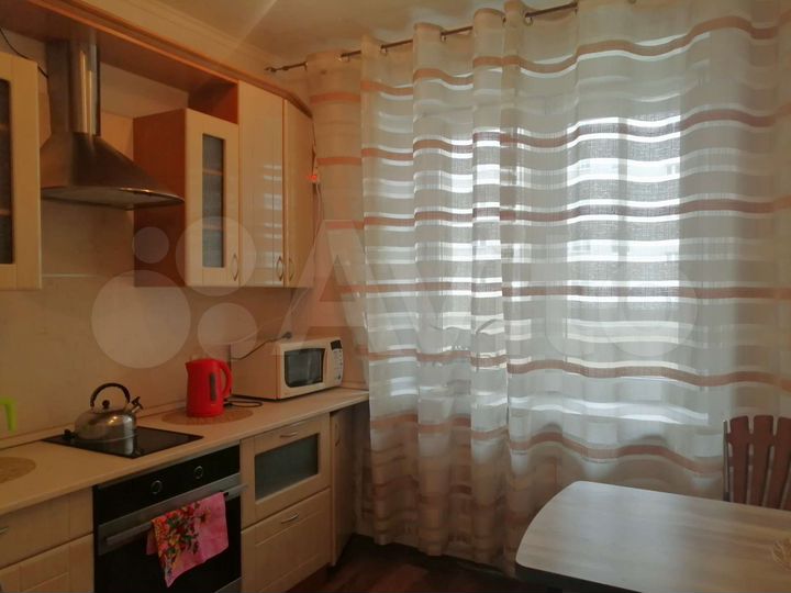 1-к. квартира, 38 м², 3/9 эт.