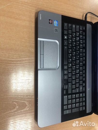 Toshiba/5 3210/8GB/AMD HD7600/500GB/17.3