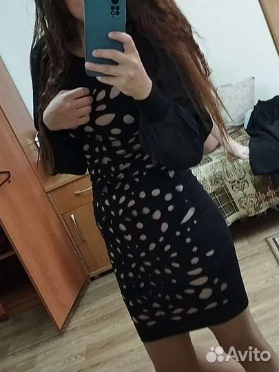 Платье в обтяг