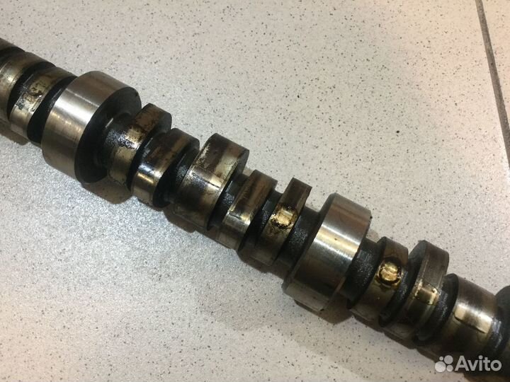 Распредвал левый Митсубиси Паджеро 4 после 2007г