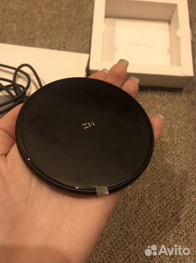 Беспроводное сетевое зарядное устройство Xiaomi