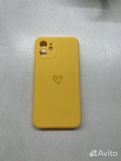 Чехол на iPhone 12