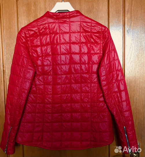 Куртка стеганая женская 46