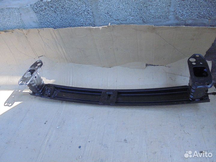 Усилитель переднего бампера KIA RIO 3 2011-17