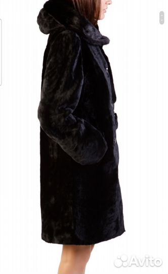 Шуба мутоновая с капюшоном