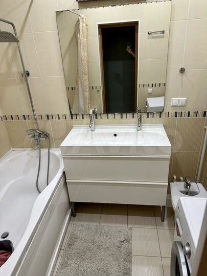 3-к. квартира, 90 м², 12/12 эт.