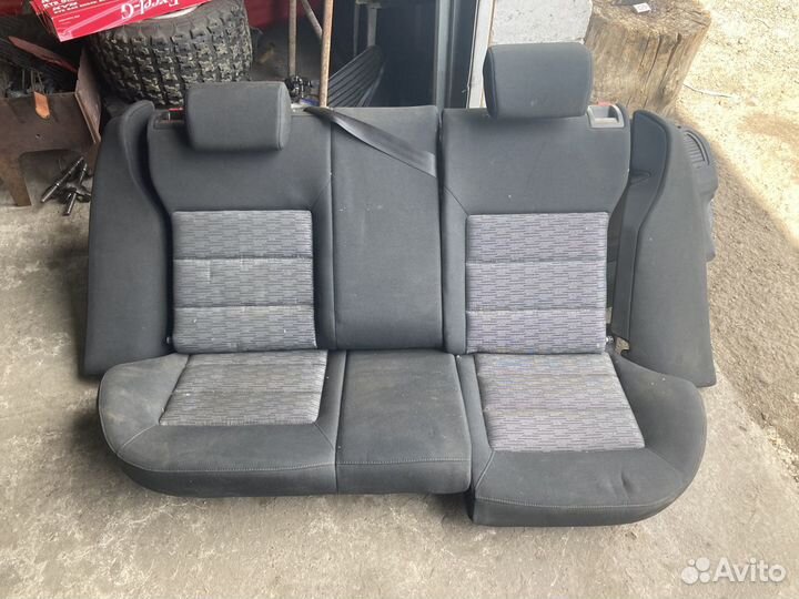 Skoda Octavia A5 сиденье заднее 2004-2013