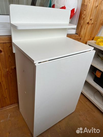 Стол для маникюра