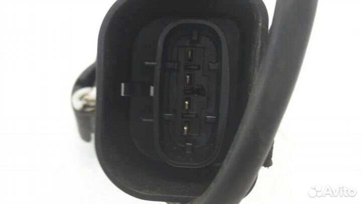 Замок двери передний правый Suzuki Grand Vitara