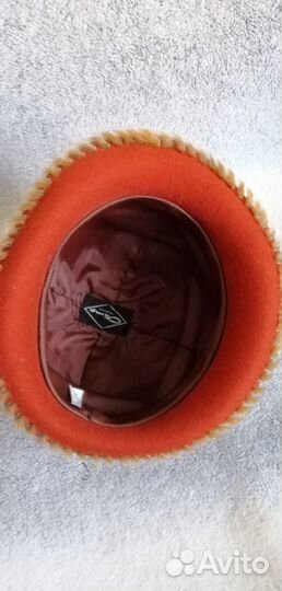 Шляпа фетровая женская