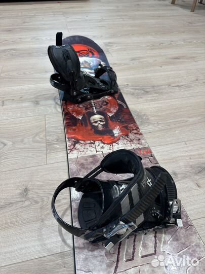 Продам сноуборд