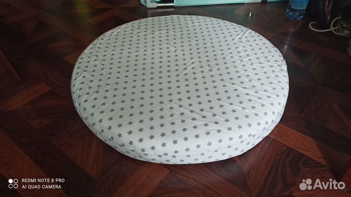 Матрас детский круглый +простыни + наматрасники