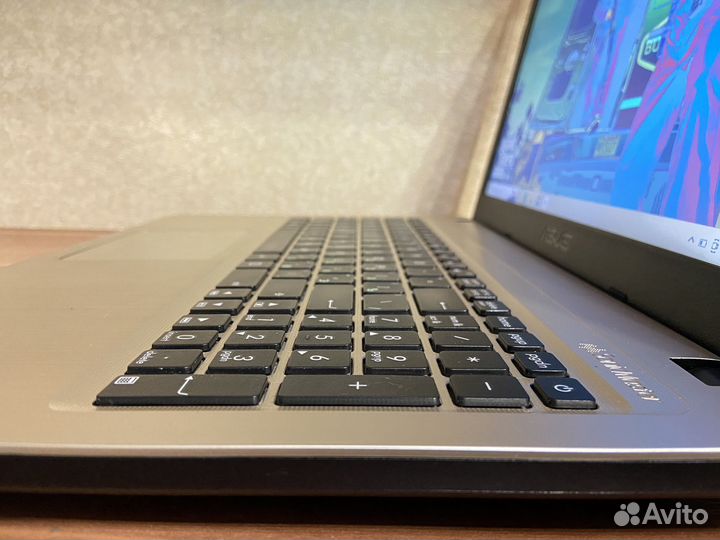 Отличный Ноутбук Asus 4gb/Видеокарта