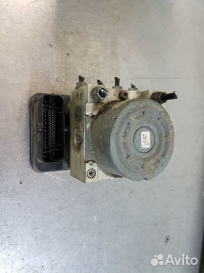 Skoda Octavia 3 A7 5E блок ABS 5Q0907379K