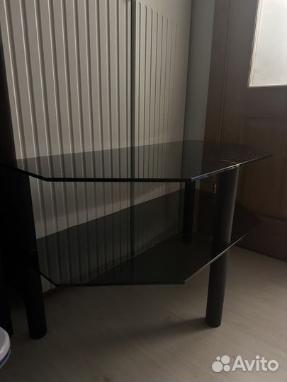 Тумба под телевизор