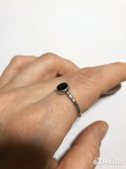 Кольцо серебо 925 с натуральным ониксом