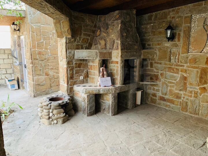 Дом 235 м² на участке 6,3 сот.