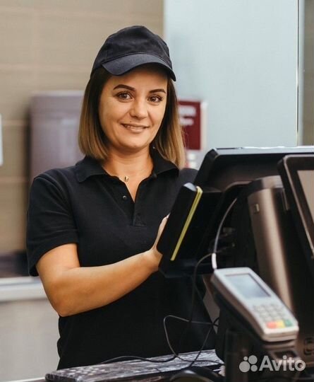 Продавец в кофейню