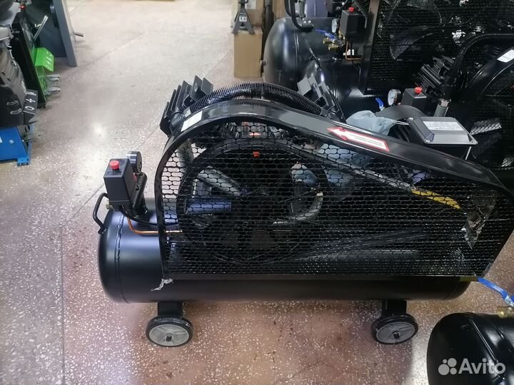 Компрессор воздушный (670 л/мин, 100 л/бак, 380 В)