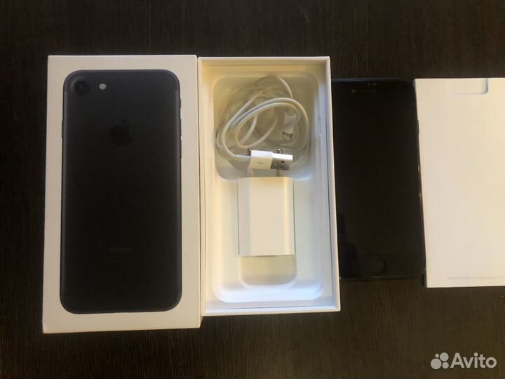 iPhone 7, 128 ГБ
