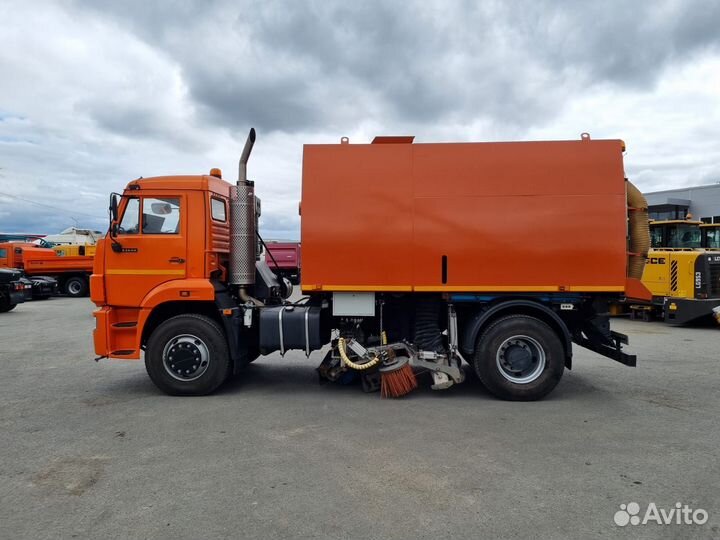 Ко-318Д на шасси Камаз-53605 вакуумная