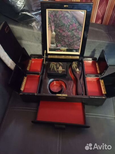 Деревянная шкатулка Вьетнам