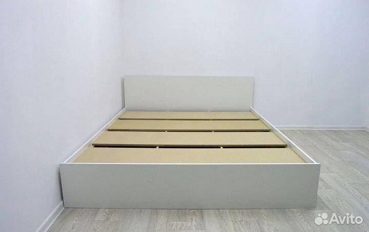 Кровать с матрасом 200х200 Милена белая