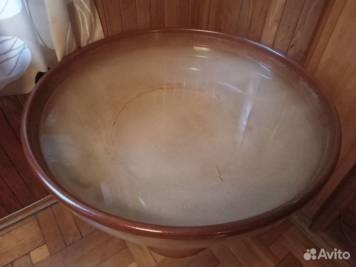 Чаша с водопадом