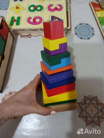 Развивающие игрушки