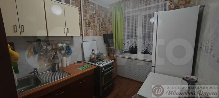 2-к. квартира, 47 м², 3/5 эт.