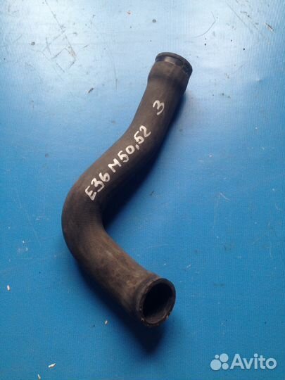 Патрубок радиатора на BMW E36 M50/52