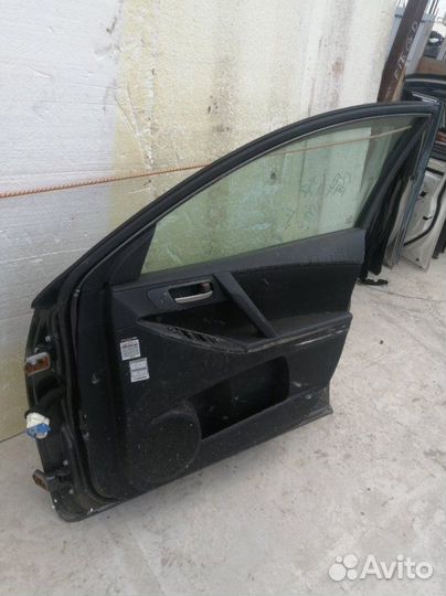 Дверь передняя правая Mazda 3 BL