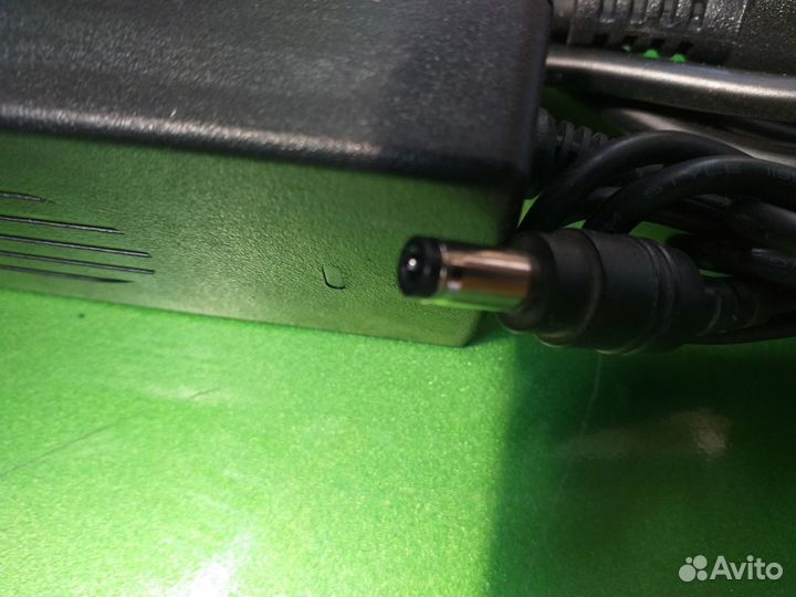 Блок питания 12V 3.33A LSE0107A1240