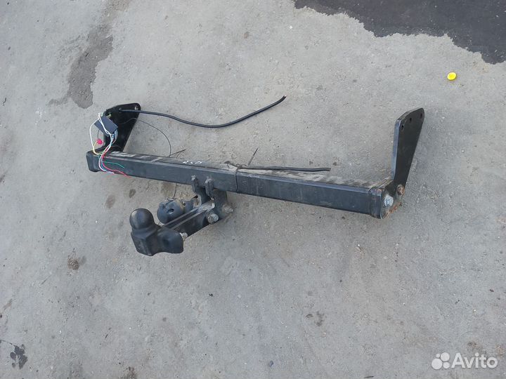 Фаркоп для Volvo XC90