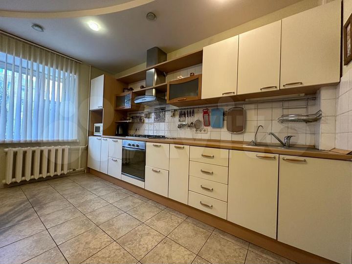2-к. квартира, 75 м², 5/8 эт.