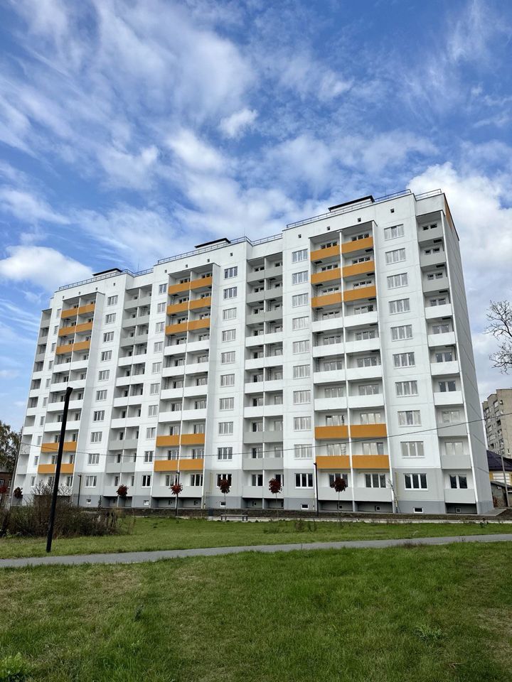 2-к. квартира, 74,1 м², 4/10 эт.